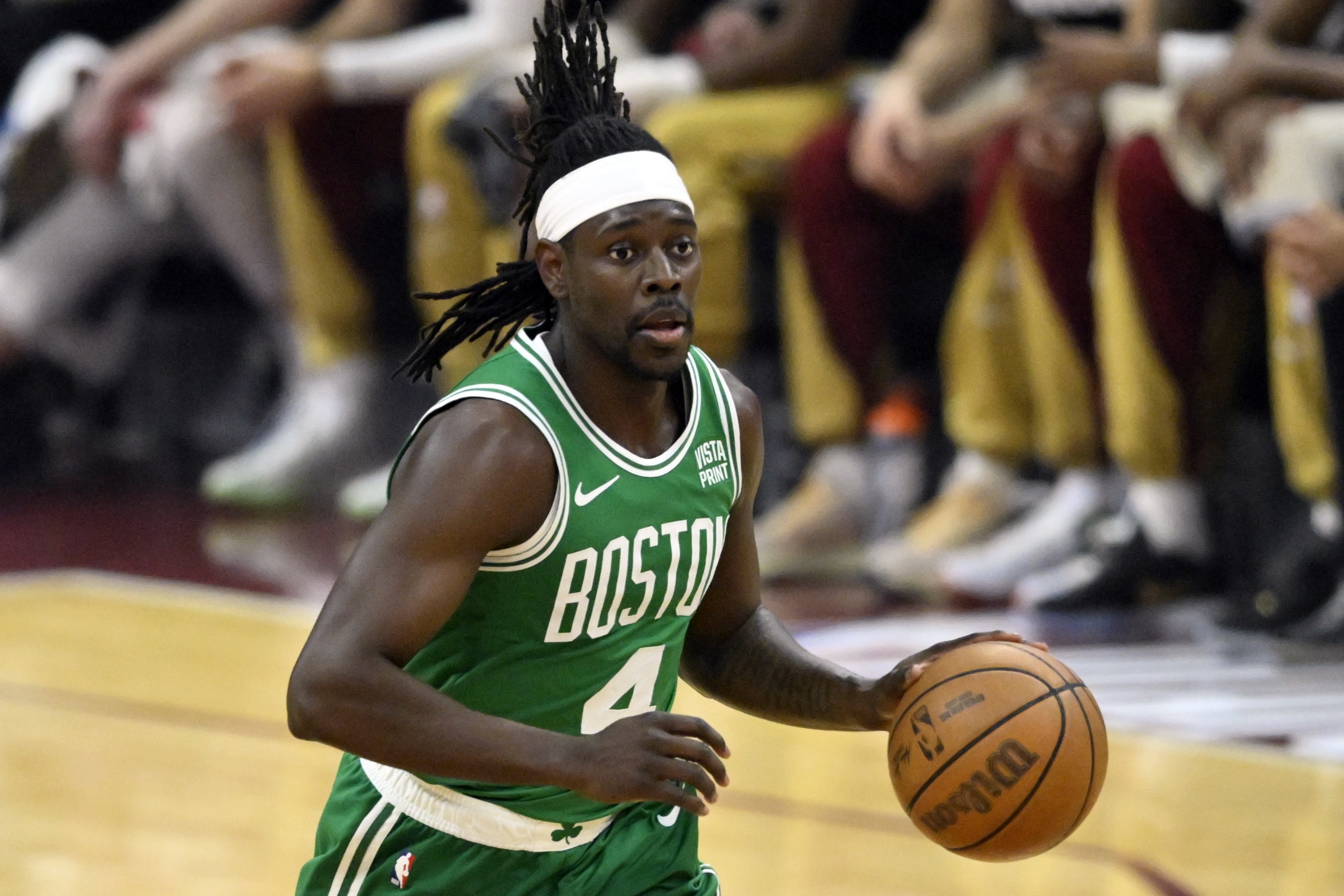 雷霆绝杀掘金，霍勒迪状态火热