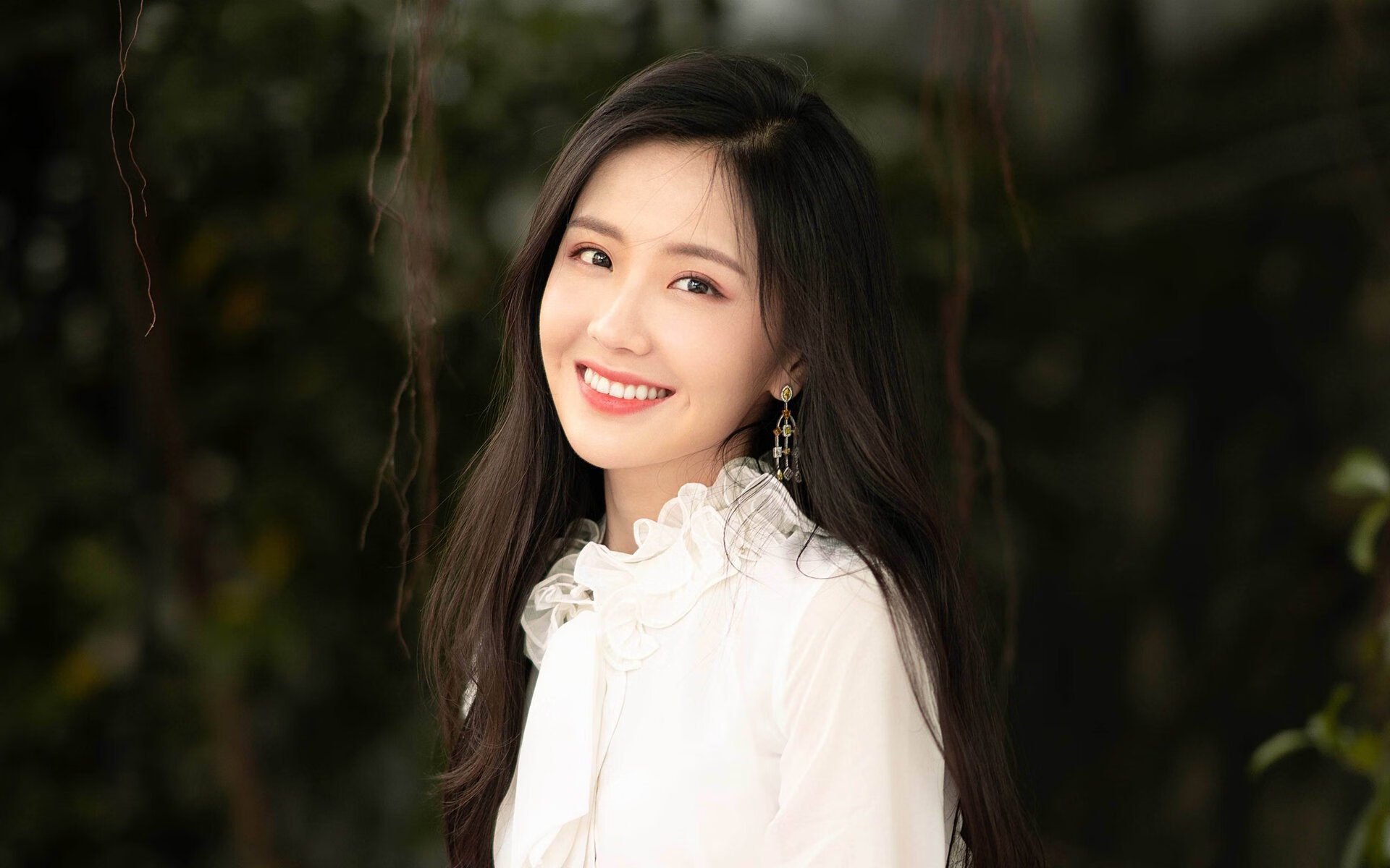 足球唯一性之镜，洪都拉斯的巅峰对决与坎特的欧冠接管