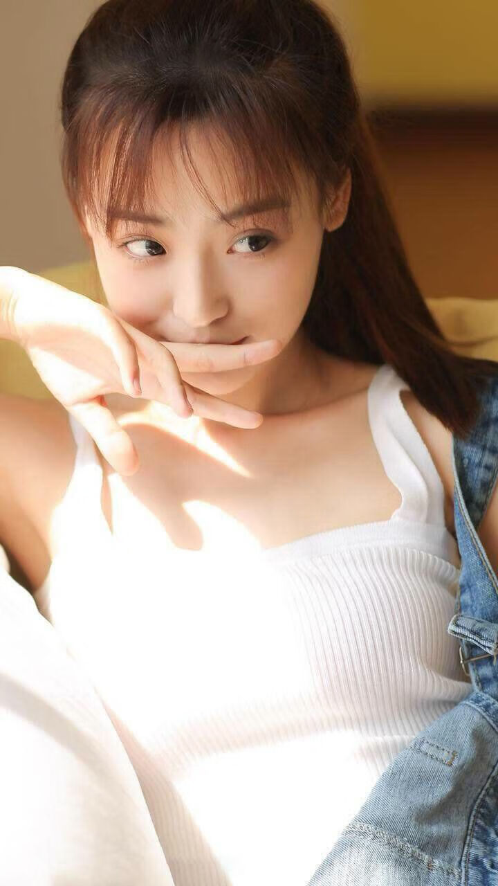 蓝色雷鸣！蒂亚戈两射一传统治全场，拉齐奥3-0完胜雷恩