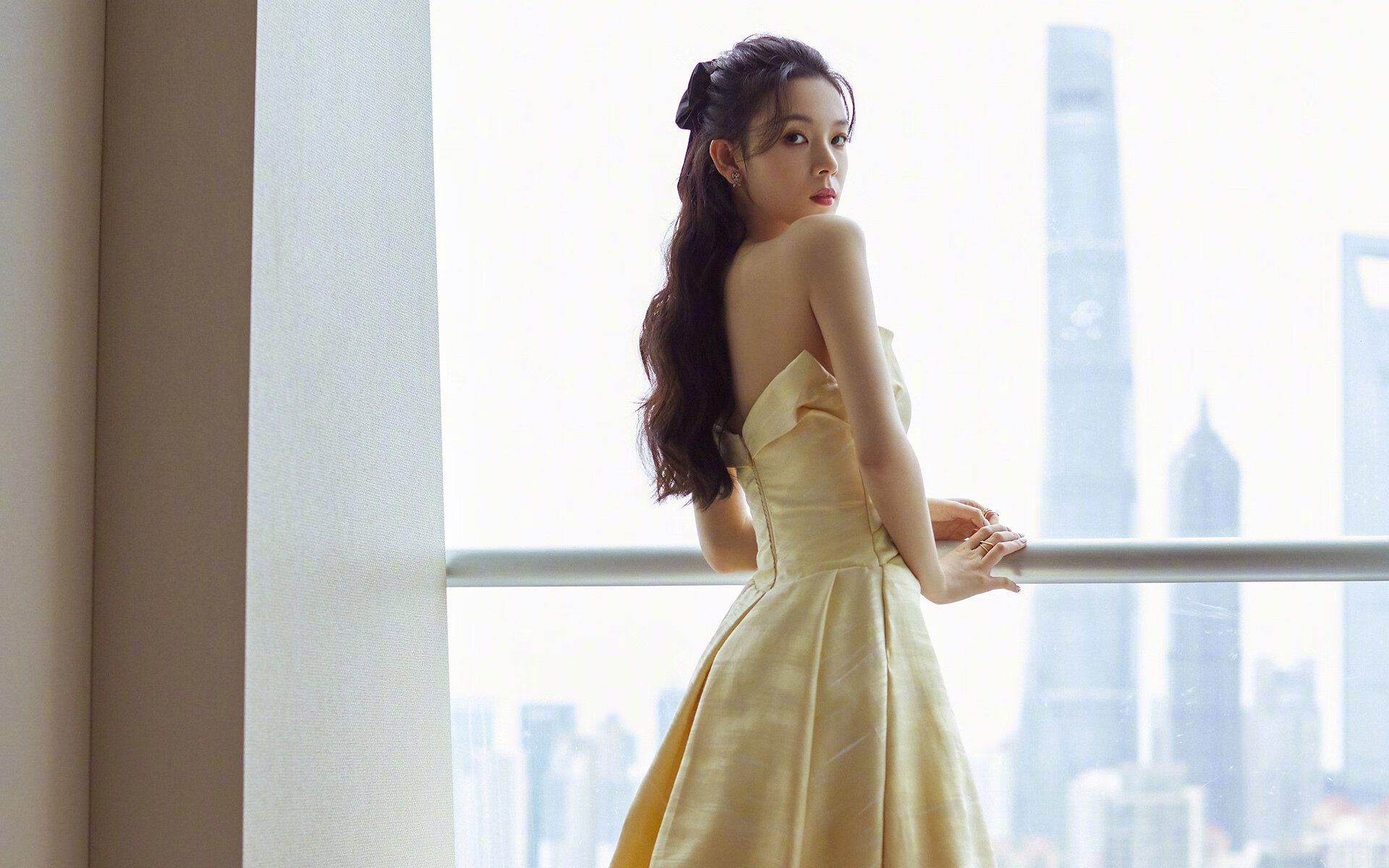 当足球殿堂遇见篮球史诗，一场虚构的跨界决赛启示录